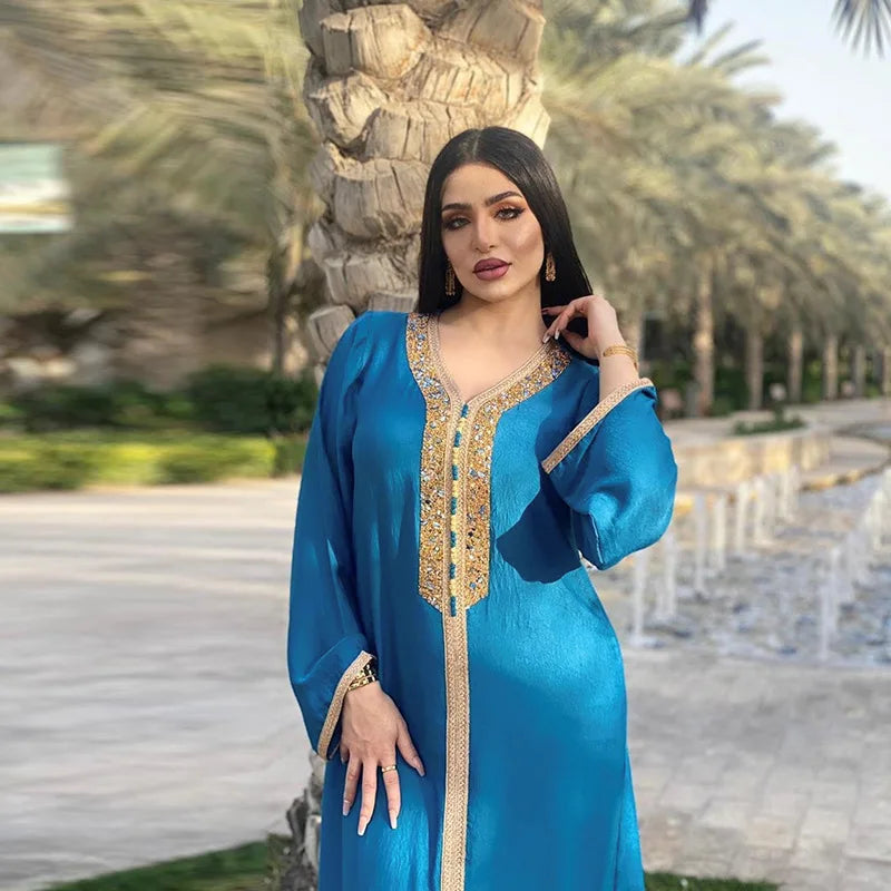 Abaya musulmana per le donne Dubai Jalabiya Abito lungo Abbigliamento islamico Abiti da sera Turchia Moda di lusso Diamante Kaftan Robe Femme