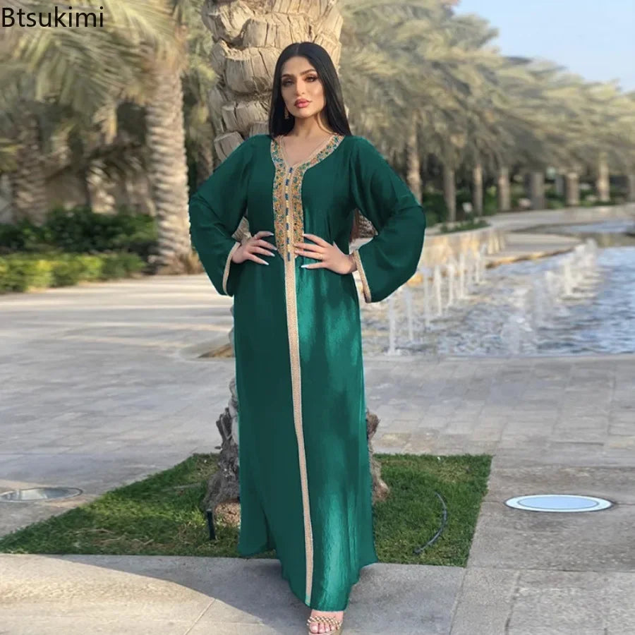 Abaya musulmana per le donne Dubai Jalabiya Abito lungo Abbigliamento islamico Abiti da sera Turchia Moda di lusso Diamante Kaftan Robe Femme