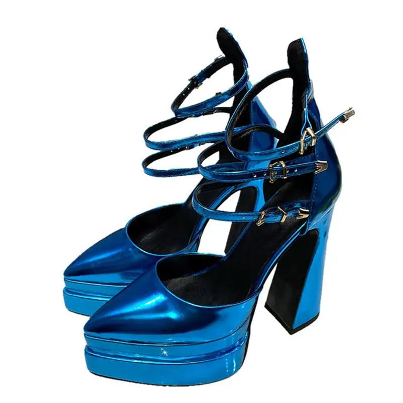 Scarpe da donna con tacco alto, punta a punta, bocca bassa, moda, sexy, rivetti in vernice, grandi, feste, singole