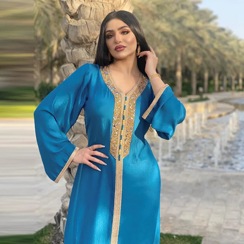 Abaya musulmana per le donne Dubai Jalabiya Abito lungo Abbigliamento islamico Abiti da sera Turchia Moda di lusso Diamante Kaftan Robe Femme
