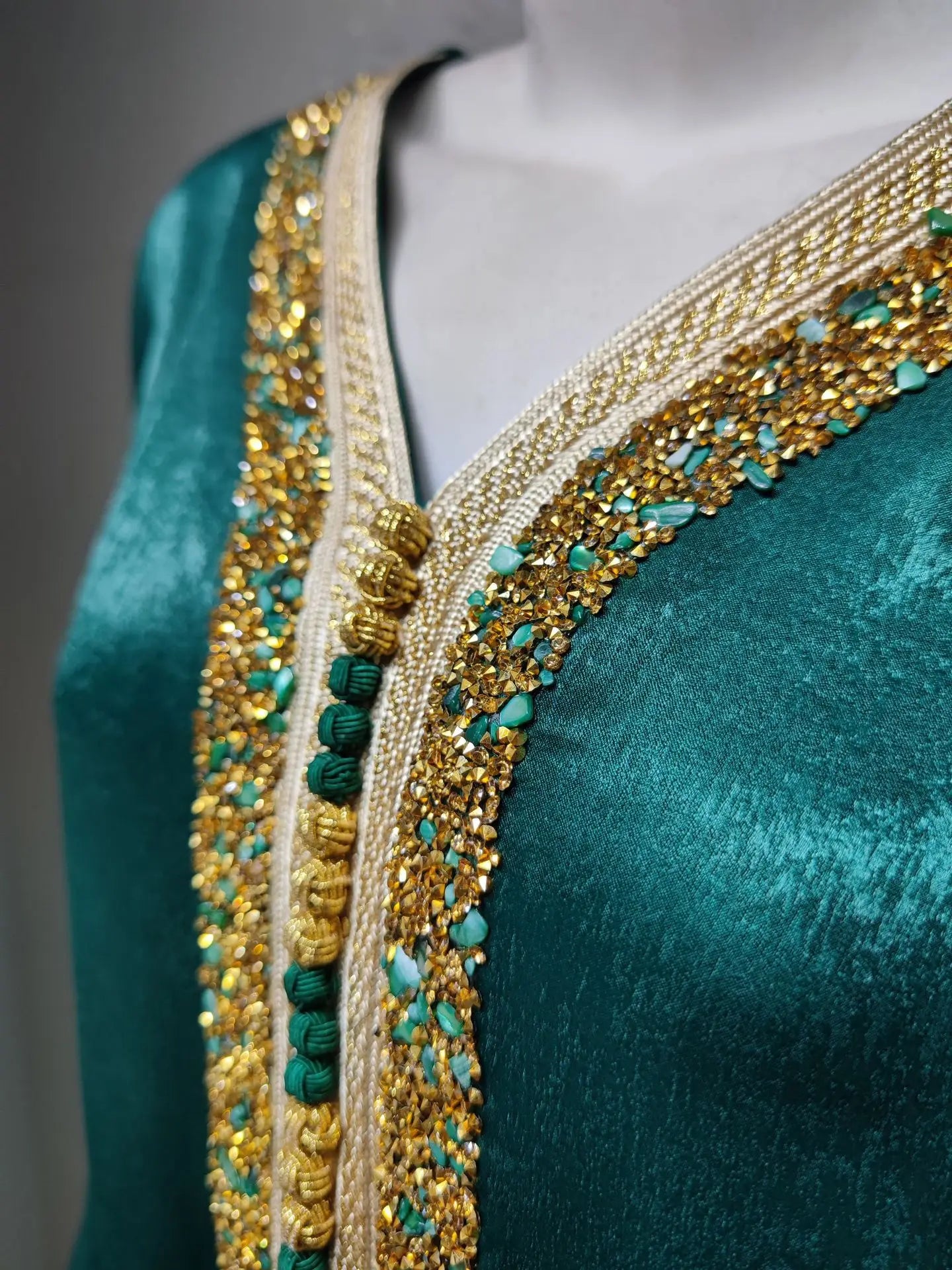 Abaya musulmana per le donne Dubai Jalabiya Abito lungo Abbigliamento islamico Abiti da sera Turchia Moda di lusso Diamante Kaftan Robe Femme